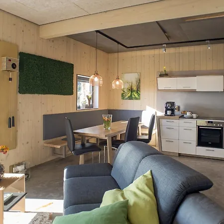 펜션 Brennkuch Designferienhaus *